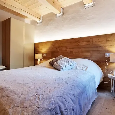 Lägenhet Alpine Chic Retreat