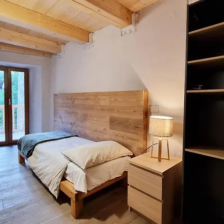Alpine Chic Retreat Apartamento
