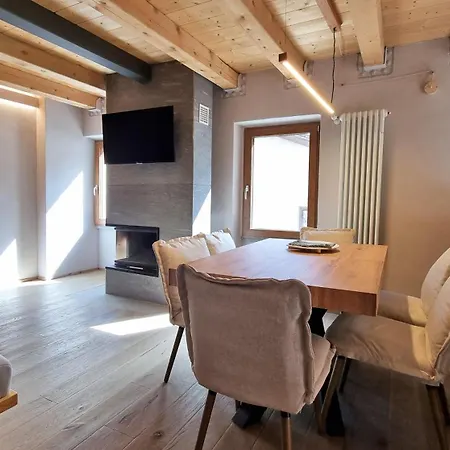 Apartamento Alpine Chic Retreat *